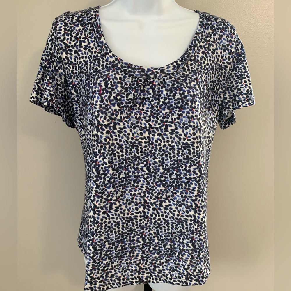 Tribal Blue, Red and White Floral Short Sleeve Top